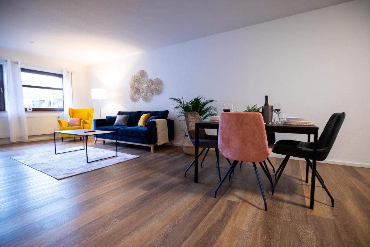 Design-Ferienwohnung In Bad Neuenahr: Platz Fuer 4, Kueche, Wifi, Netflix Esterno foto