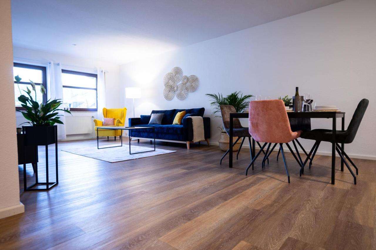 Design-Ferienwohnung In Bad Neuenahr: Platz Fuer 4, Kueche, Wifi, Netflix Esterno foto